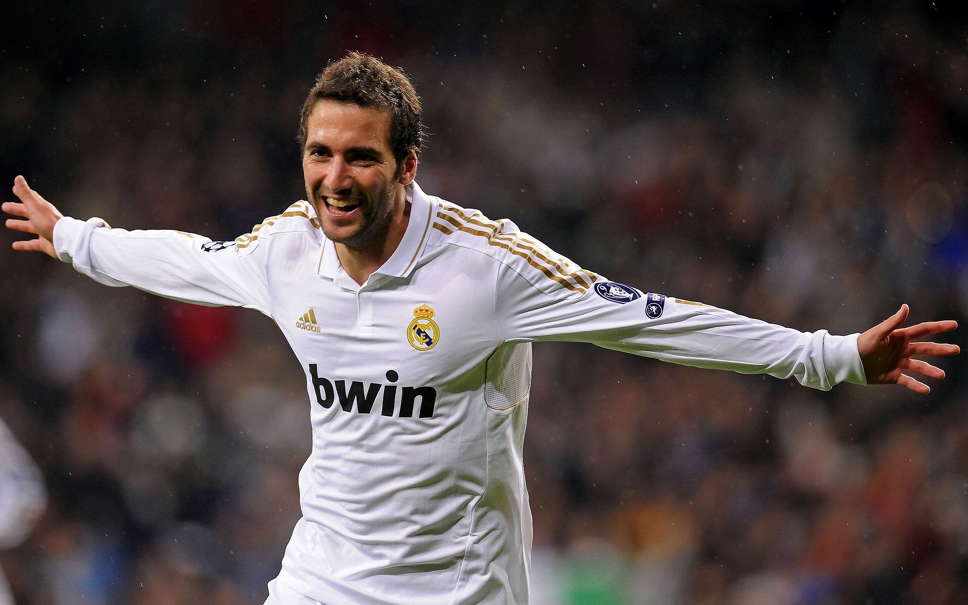 星空体育官网入口-逆境之王：那些在欧冠逆转战中永不放弃的球队，欧冠历史十大逆转